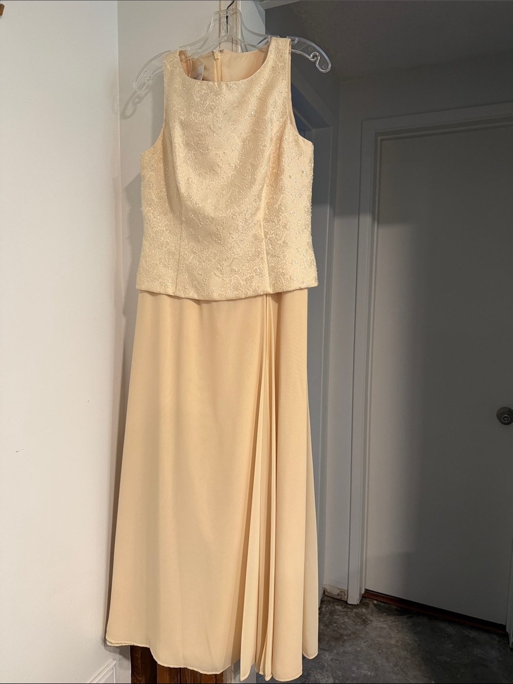 David's Bridal Cream Lace BeadedBodice Maxi Dress Sz 10